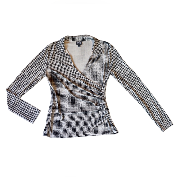 INC International Concepts Monochrome Geometric Wrap Top Size Medium - Picture 1 of 4